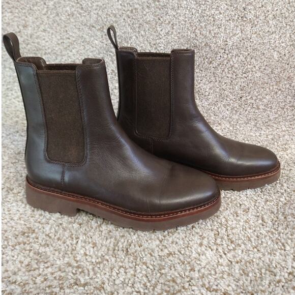 Vince Shoes - Vince Ryker Water Repellent Chelsea Boots Womens Size 6 Cacao Leather